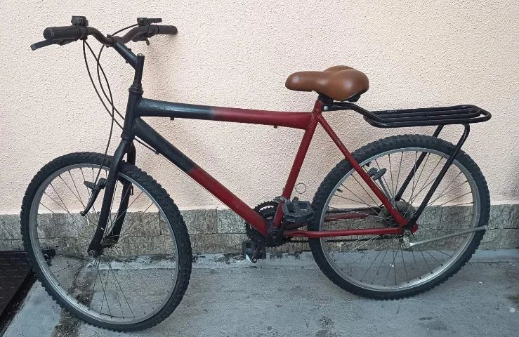 Bicicleta aro 26 urbana simples com garupeira  - Foto 3