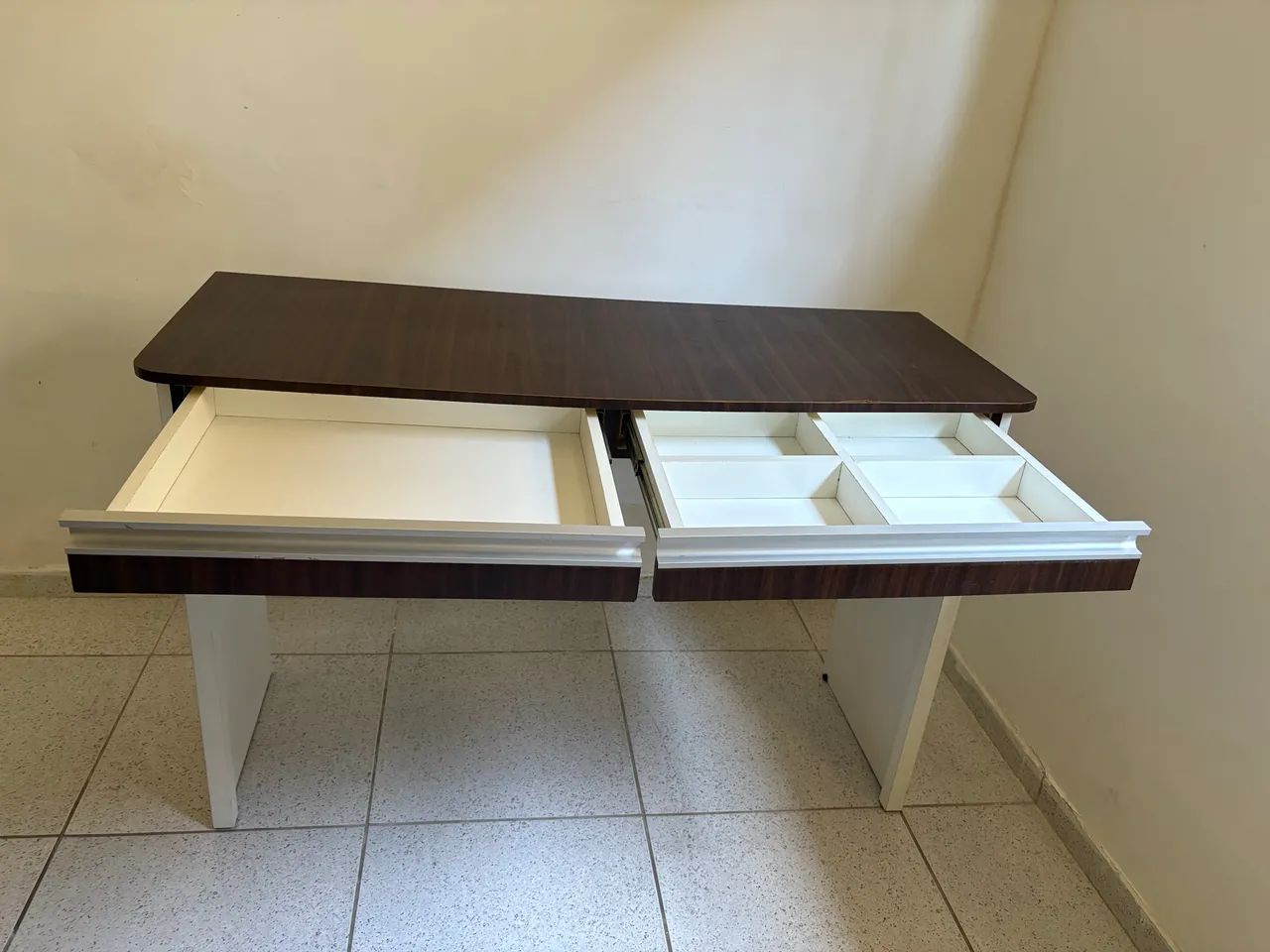 Escrivaninha 