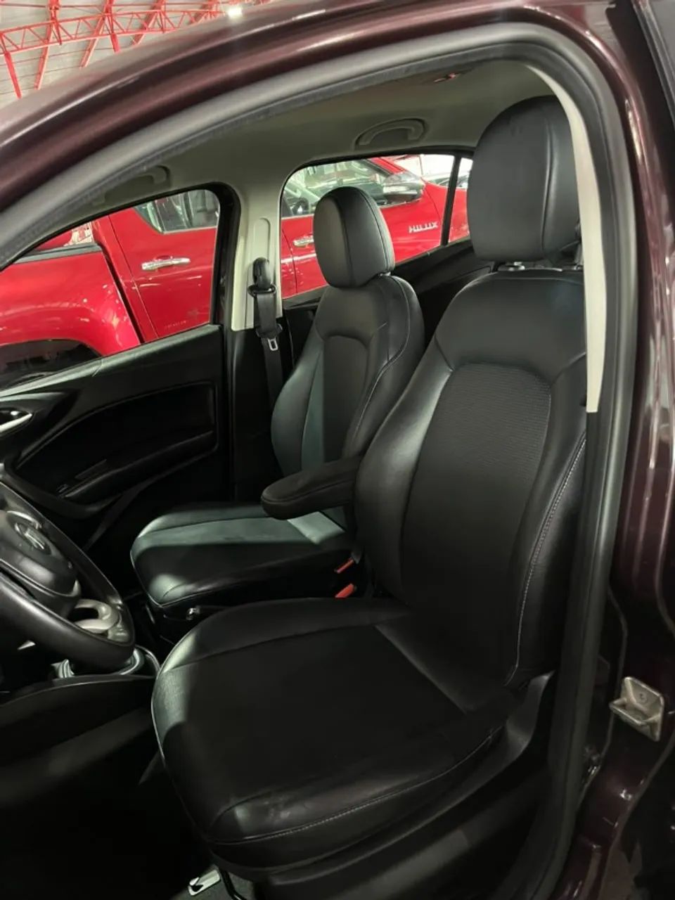 Fiat Cronos Precision 1.8 16V Flex Aut. 2021 - Foto 4