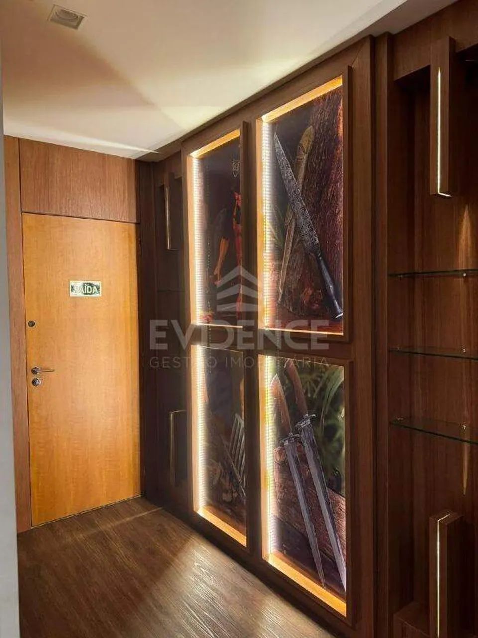 Sala decorada , 1 vaga de garagem, Enseada do Suá - Vitória / ES. - Foto 2