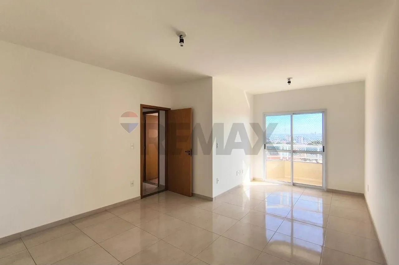 Apartamento para venda de 3 dormitórios com suíte, 79m² no Condomínio Edifício Residencial