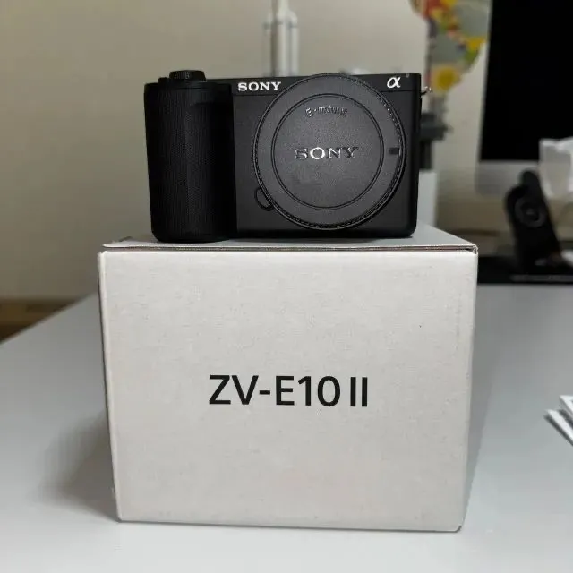Câmera Sony ZVe-10 ii kit c/ lente e bag - Câmeras e Filmadoras