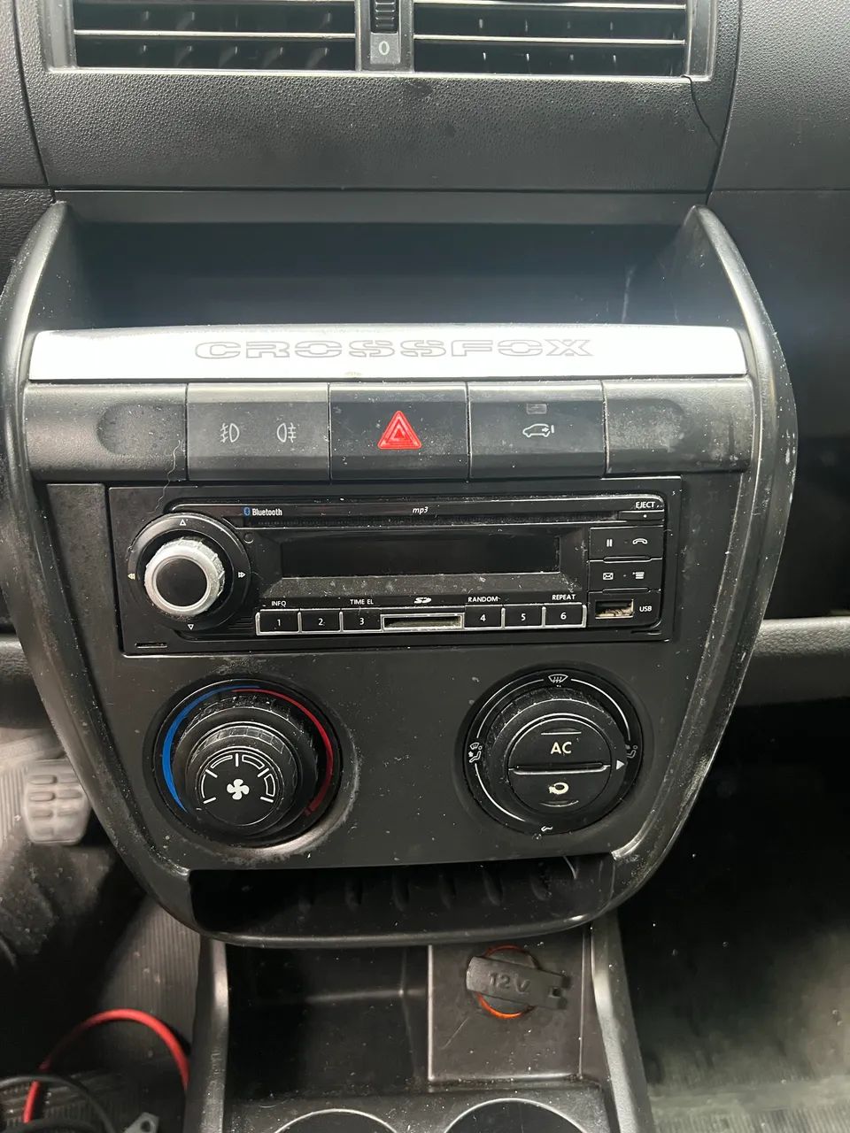 Rádio Original VW 5U0035119 Fox CrossFox Bluetooth USB SD MP3 - Foto 4