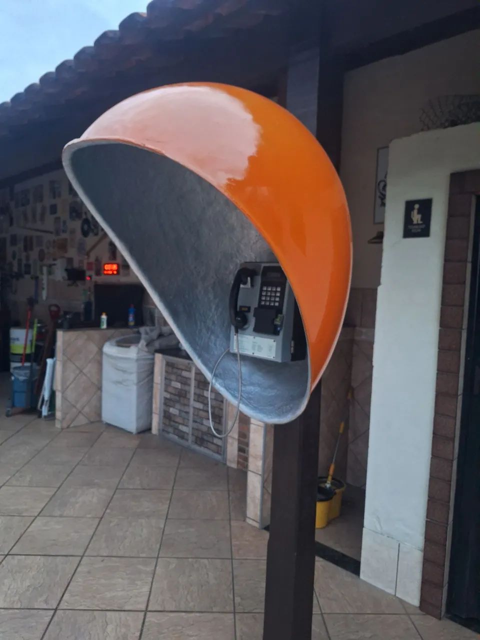 Orelhão com cúpula - Foto 2