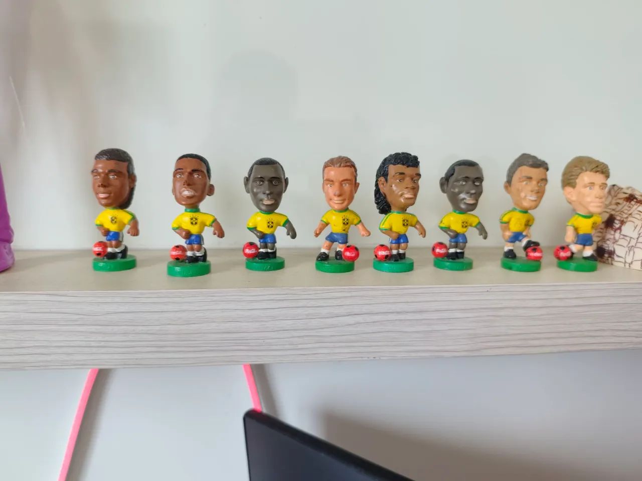Super miniaturas do Brasil da copa de 1994