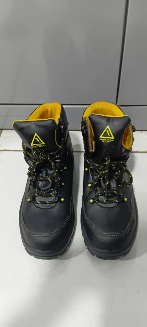 Bota de segurança - Foto 4