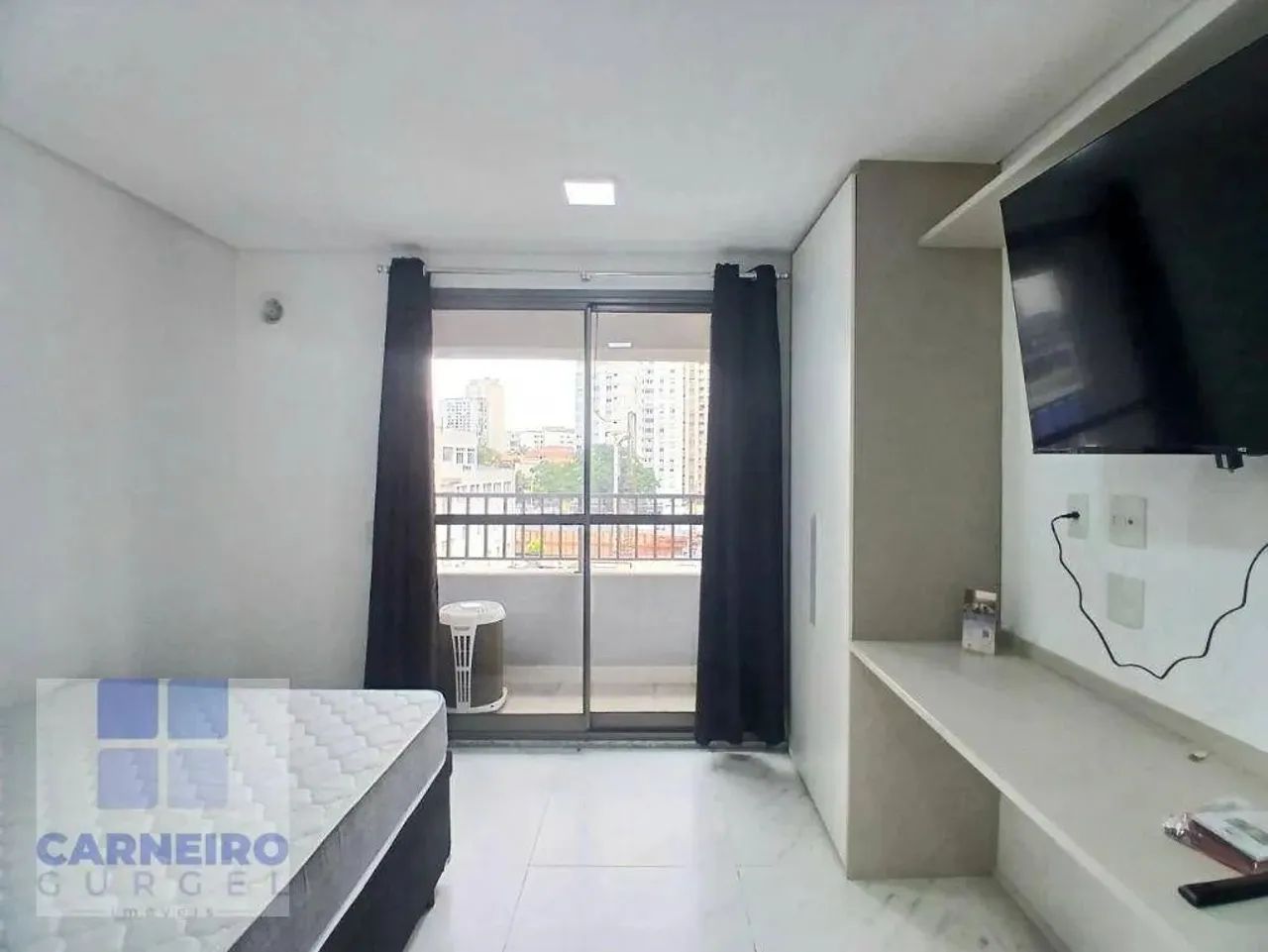 Studio para alugar na Vila Mariana, 22m² de área útil, totalmente mobiliado.