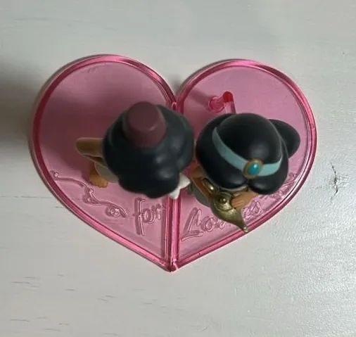 Miniatura Disney Aladdin e Jasmine romance - Foto 2