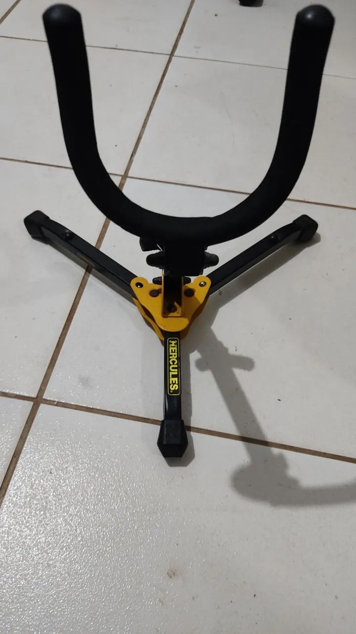 SUPORTE PARA SAX ALTO 