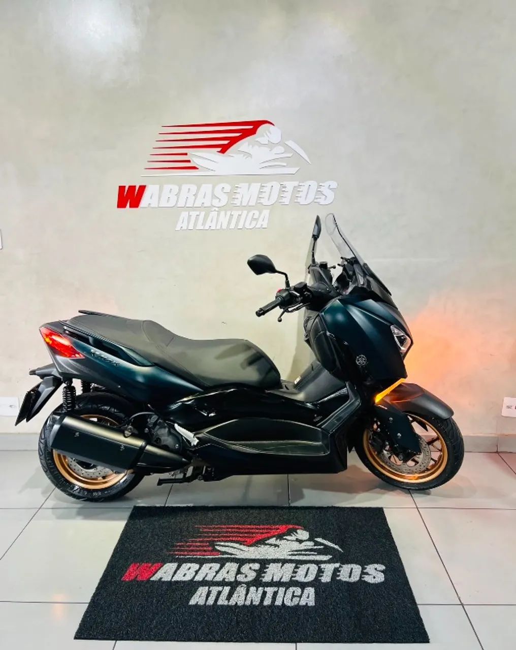 YAMAHA XMAX 250 - Foto 2