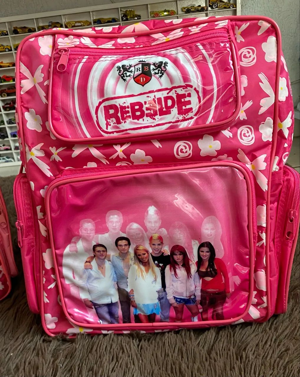 MOCHILA RBD - NOVA, NUNCA USADA! - Foto 2