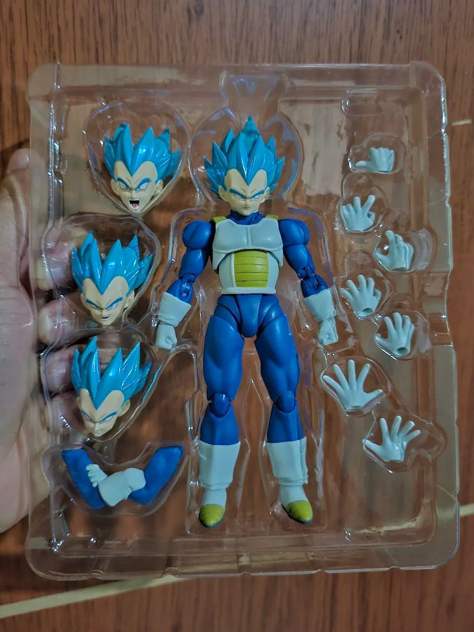 Vegeta Blue SH Figuarts  - Foto 3