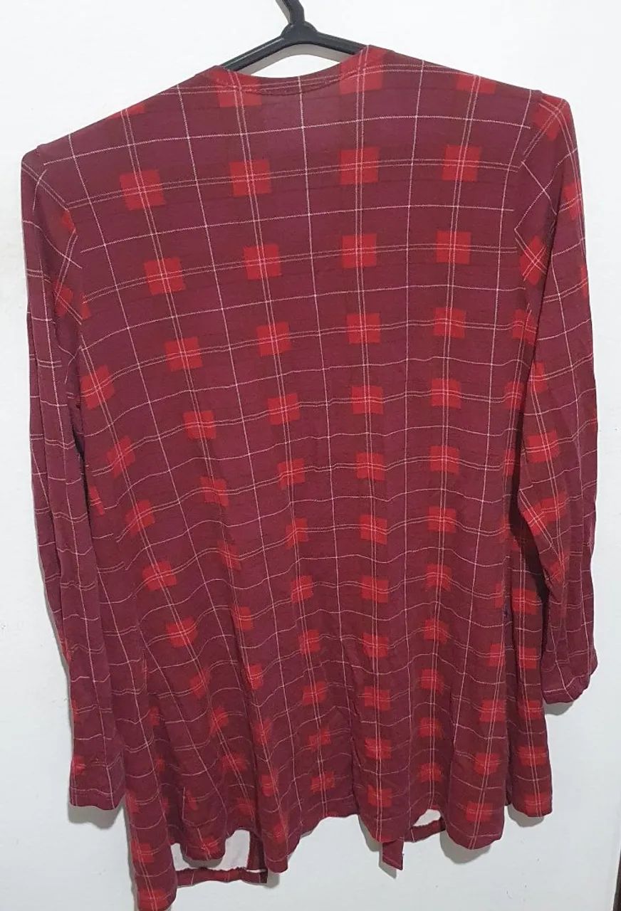 Vendo blusa xadrez  - Foto 2