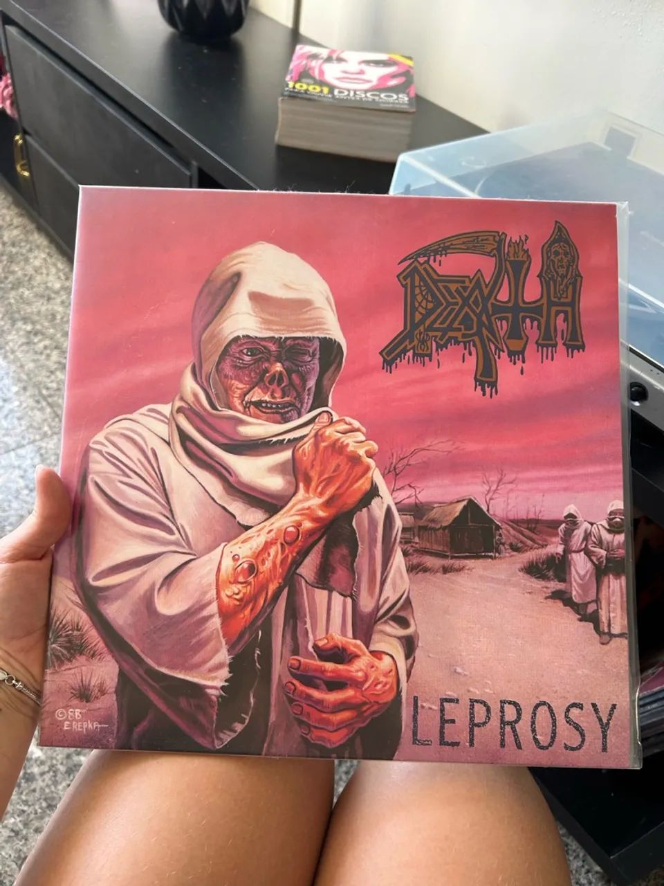 Vinil Death Leprosy