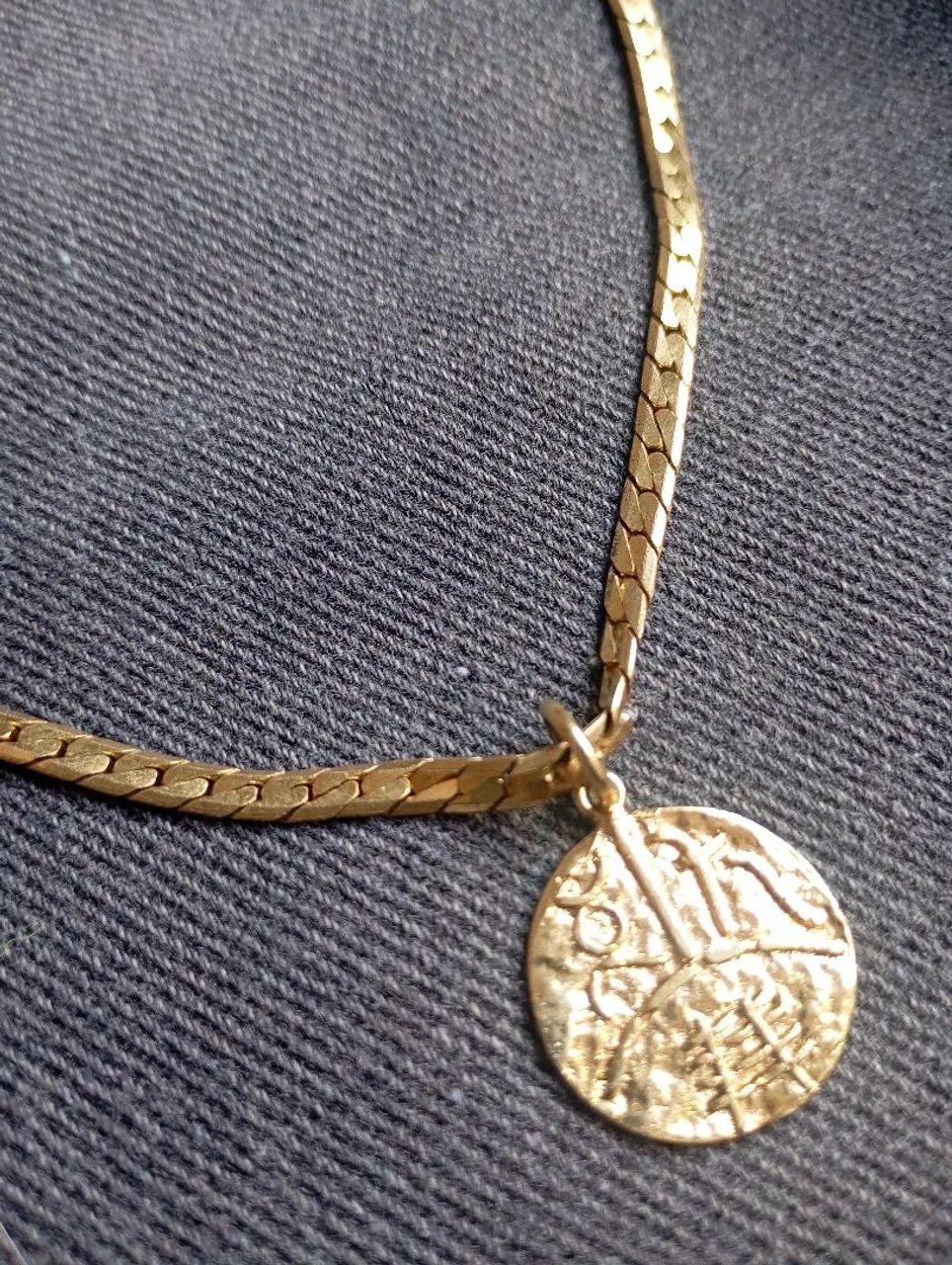 Colar banhado a ouro com pingente de ouro 18k 50 cm - Foto 2