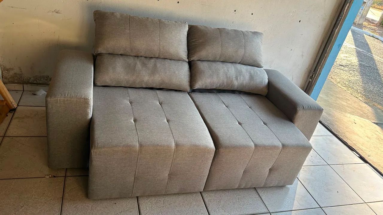 Vende se este sofá retrátil e reclinável  - Foto 2