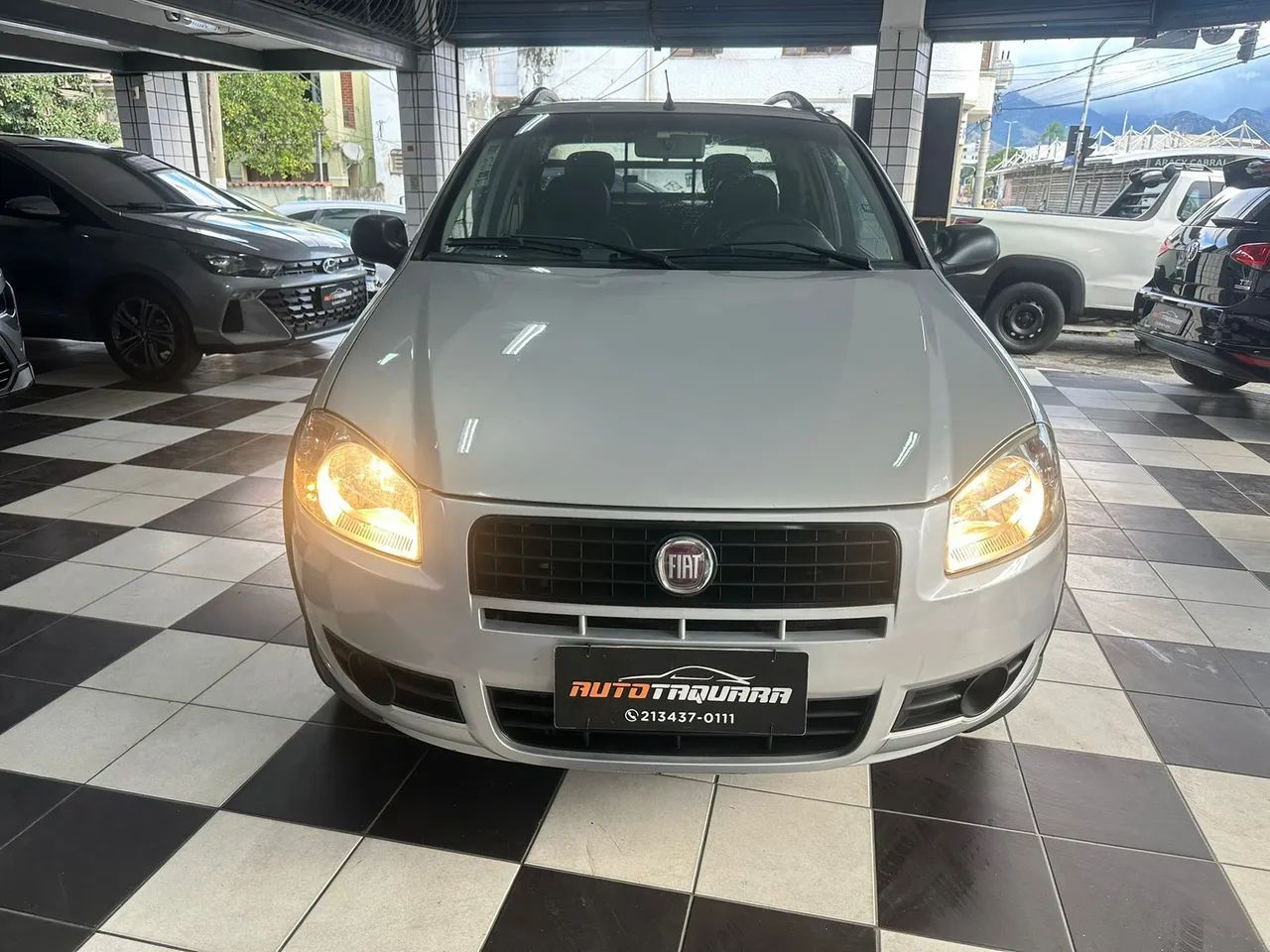 Fiat Strada Working 1.4 MPI Fire Flex 8V CD 2012