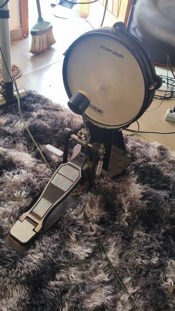 Bateria eletronica alesis dm5 - Foto 4