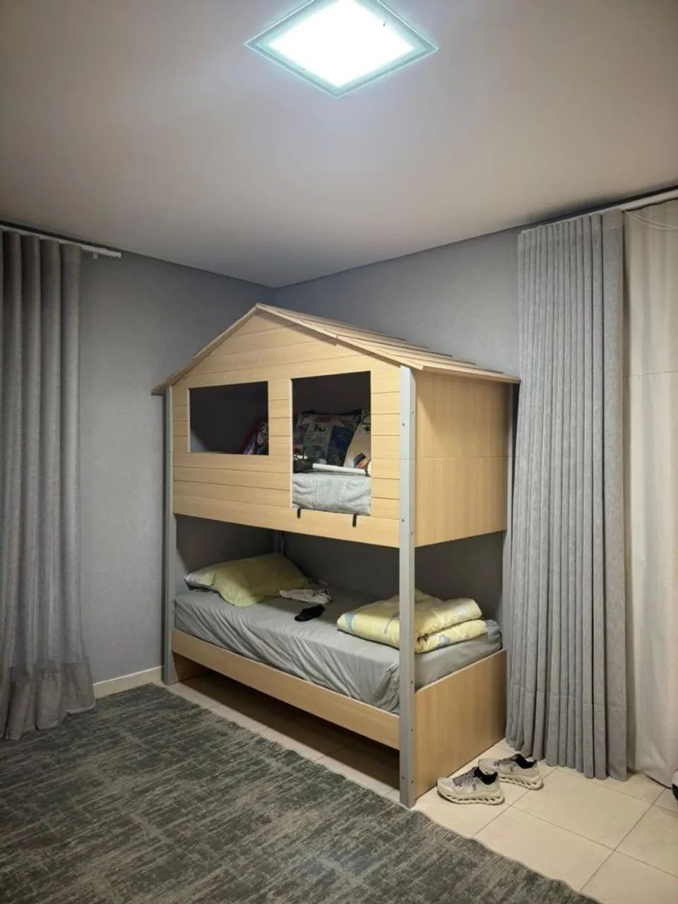 Vendo cama infantil casinha - Foto 2