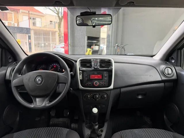 Renault Logan Authentique Hi-Flex 1.0 16V 4p, foto 7 de 9