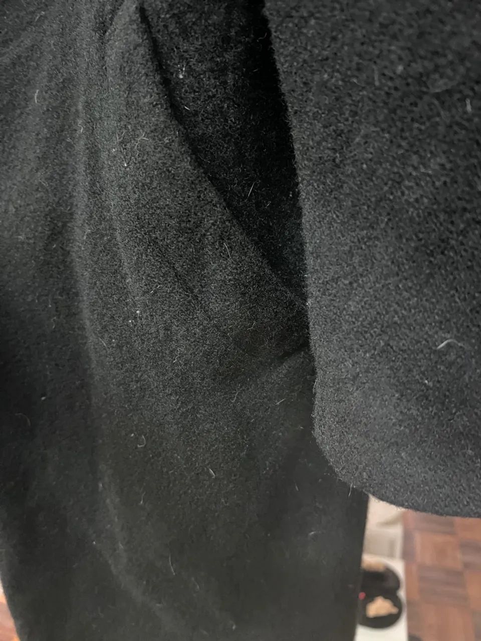 Casaco preto longo lá batida  - Foto 5