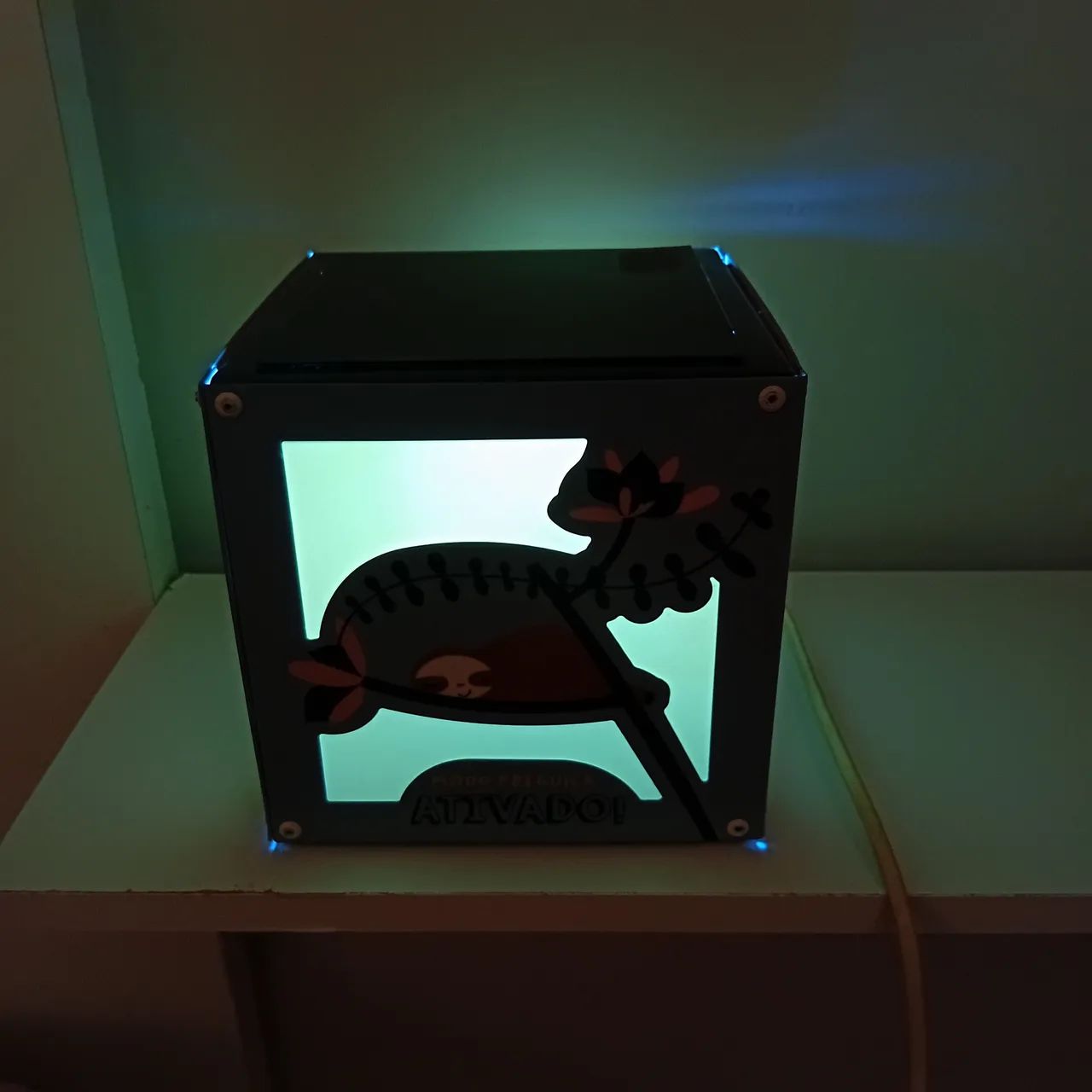 Luminária de cama com luz Néon.  - Foto 2