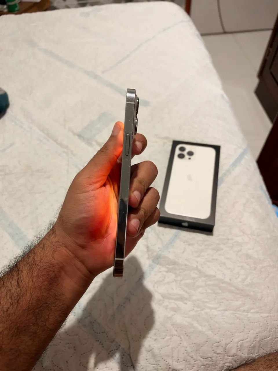 Vendo IPhone 13 Pro Max ( só venda) - Foto 4