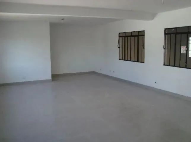 Com 2 escritórios - Próximo a Rua Bley Zorning - Polo das Malharias - Foto 4