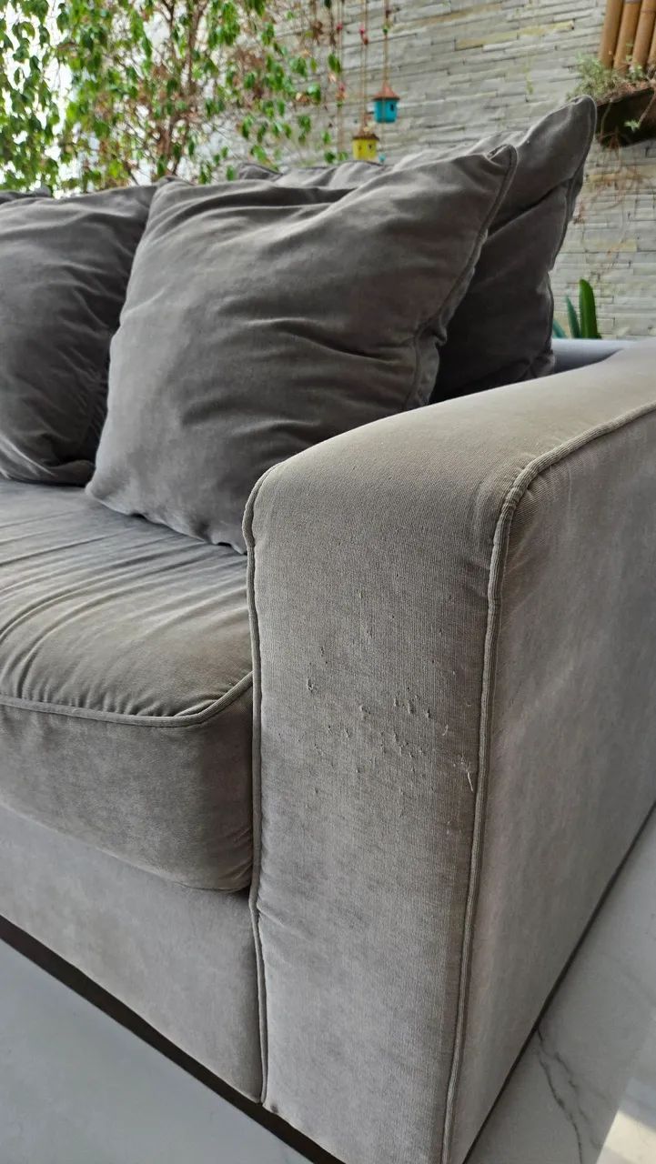 Sofá Breton 4 lugares em chenille cinza - Foto 3
