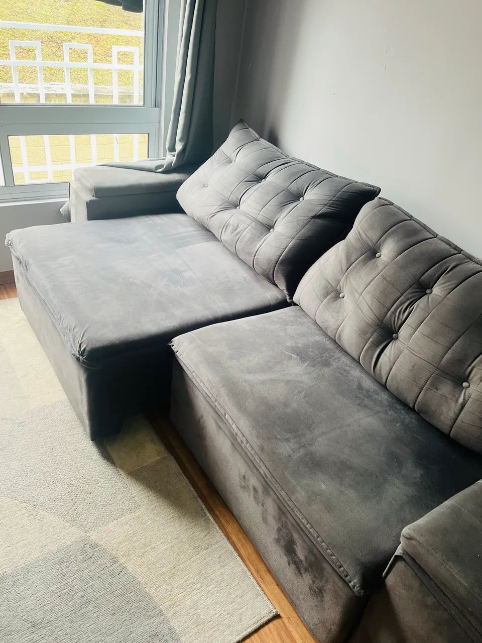 Sofá 2,50m Cinza escuro - Foto 2