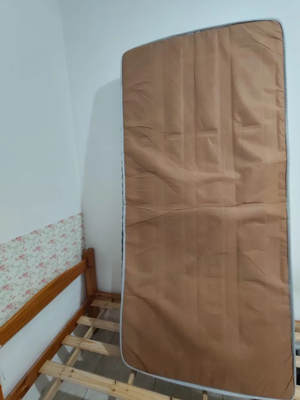 Colchão de solteiro molas+pillow top  - Foto 2