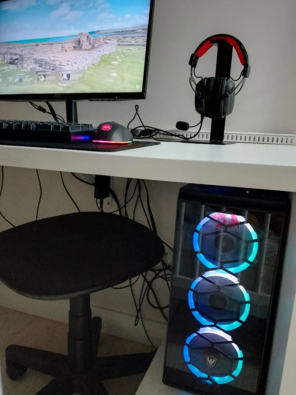 Computador Pc com mesa sob medida, tudo incluso , até o gaveteiro  - Foto 5
