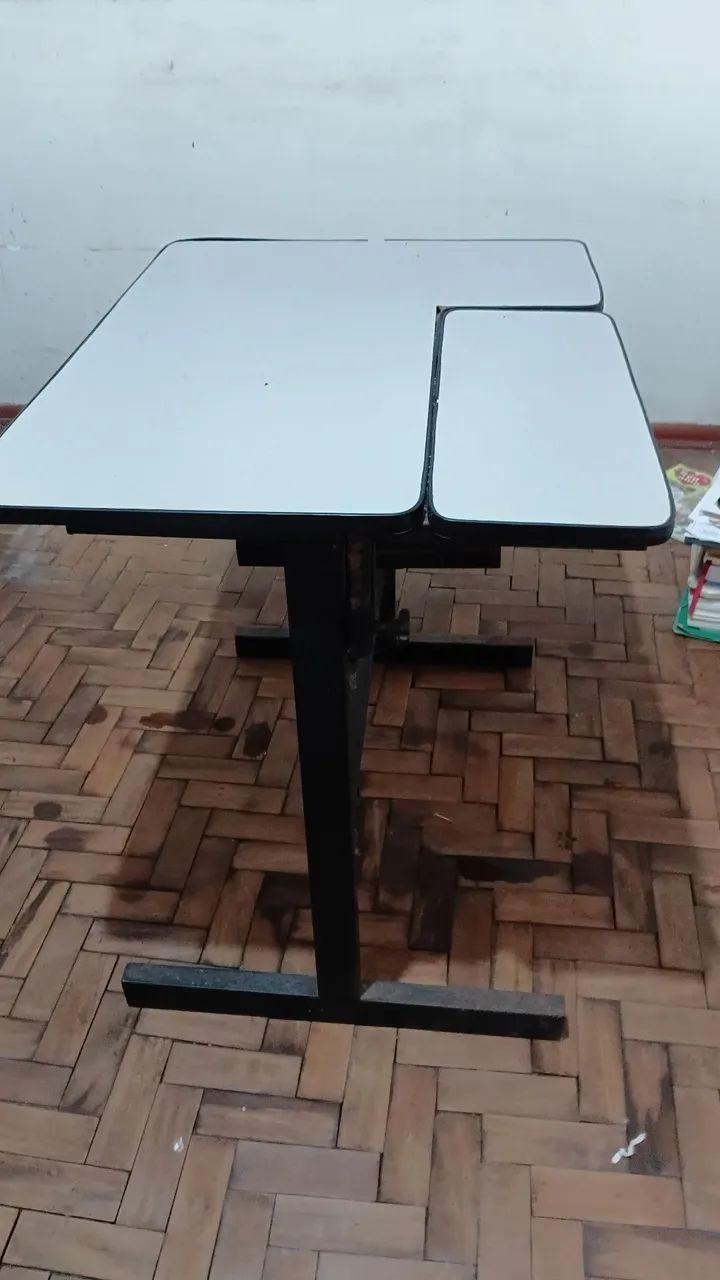 mesa para computador antiga - Foto 4