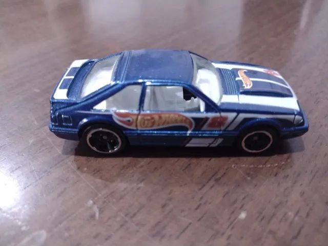 Hot Wheels ?92 Ford Mustang