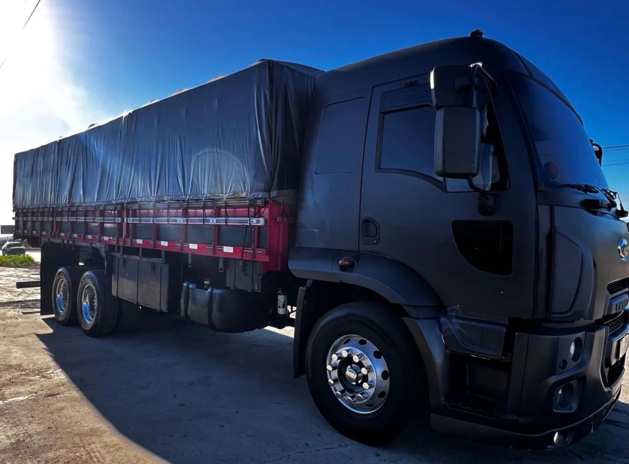 FORD / CARGO 2422 / ANO 2012