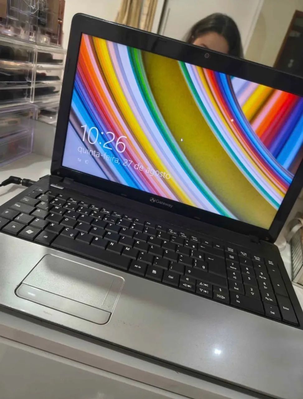 Notebook gateway 