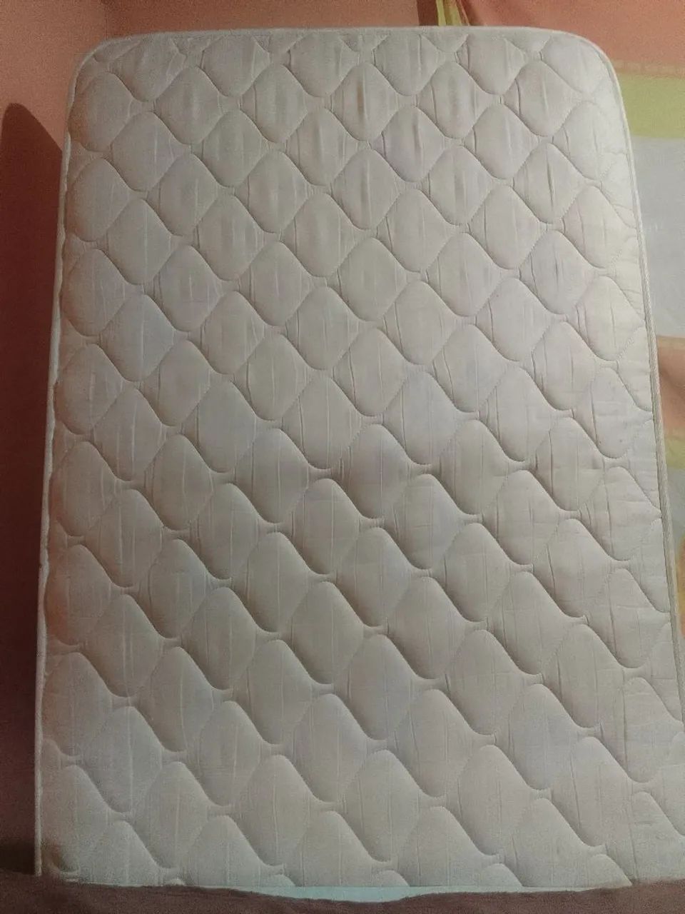 Colchão solteiro mola ensacada