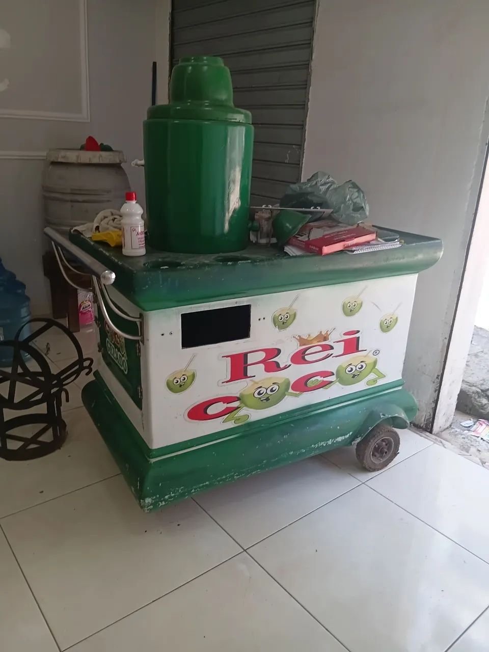 Carinho de água de coco  - Foto 2