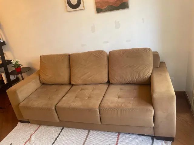 Sofá Retrátil 3 lugares suede caramelo *