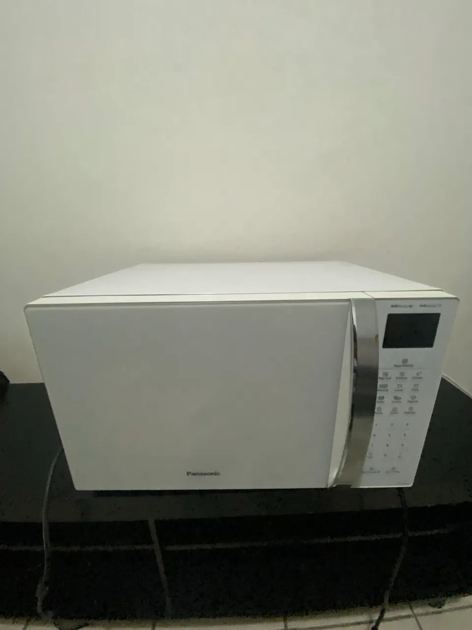 Microondas - apenas 1 dono  - Foto 3
