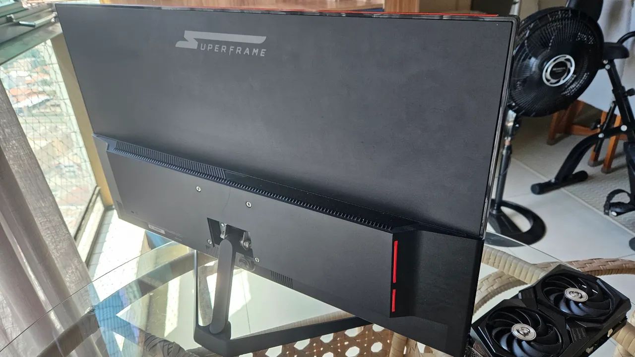 Monitor gamer 31.5 pol - Foto 2