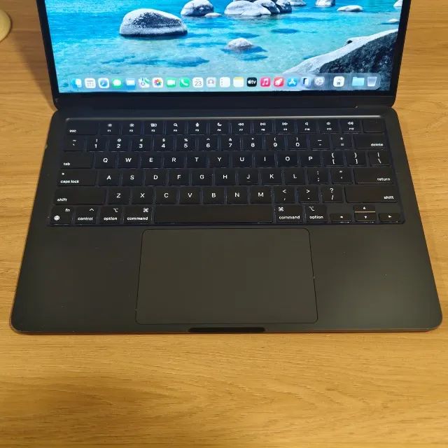 MACBOOK AIR M2 - 8GB/256GB - MIDNIGHT - Foto 2