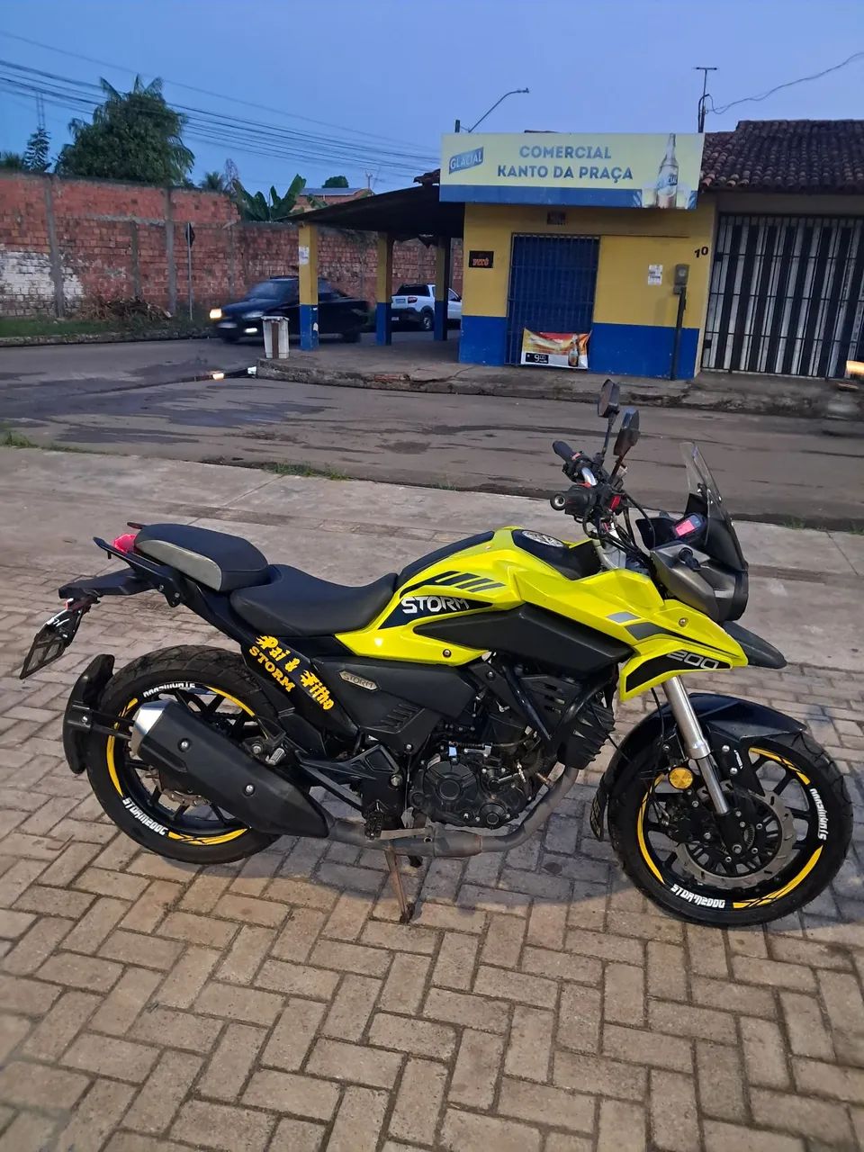 Moto Storm 200