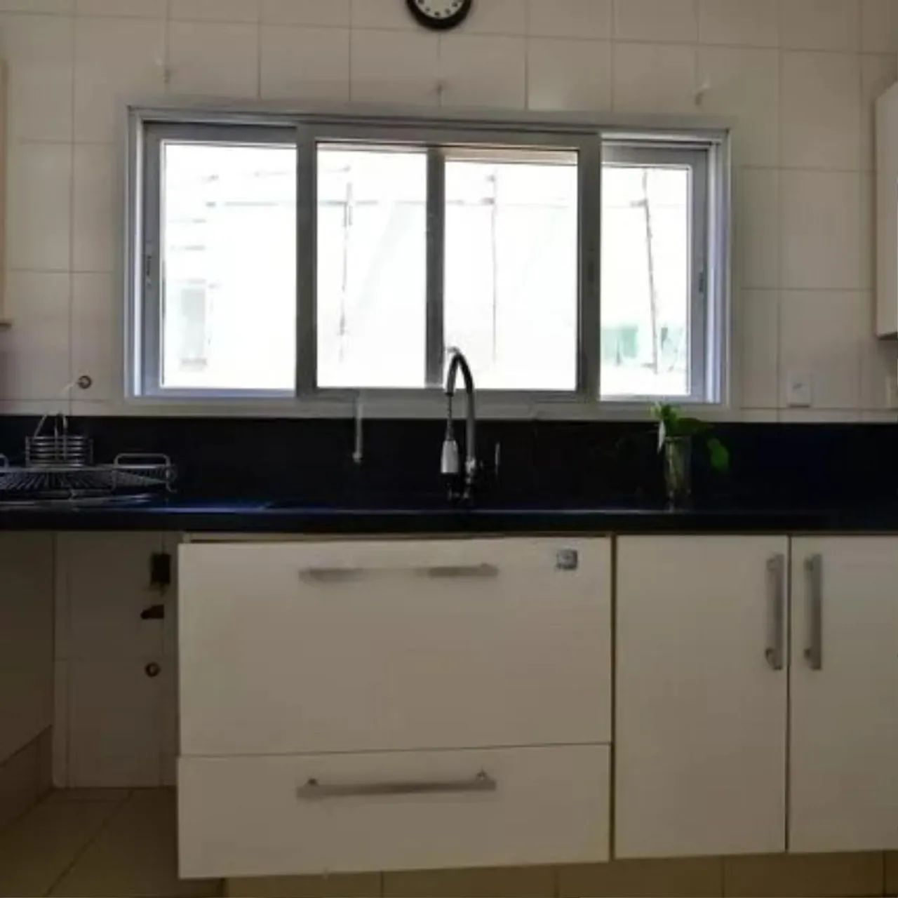 Casa no Alphaville Campinas, com 5 dormitórios e suíte com piscina. - Foto 4
