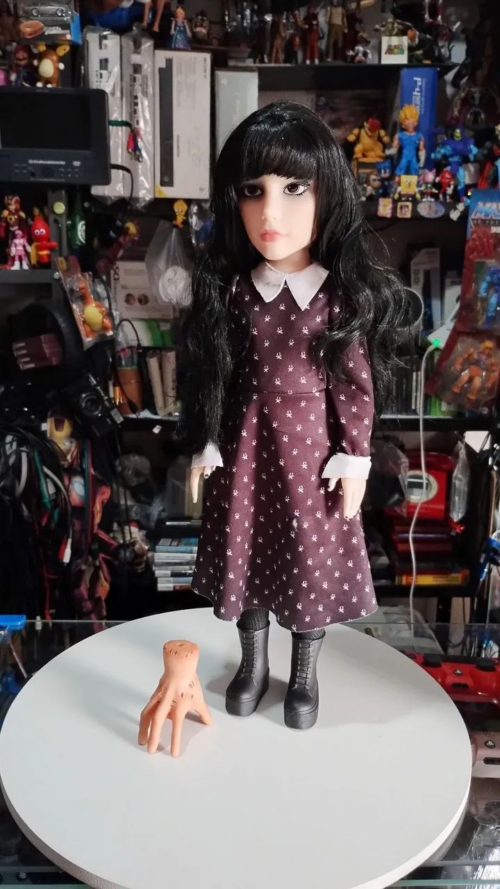 Boneca Vandinha linda peça