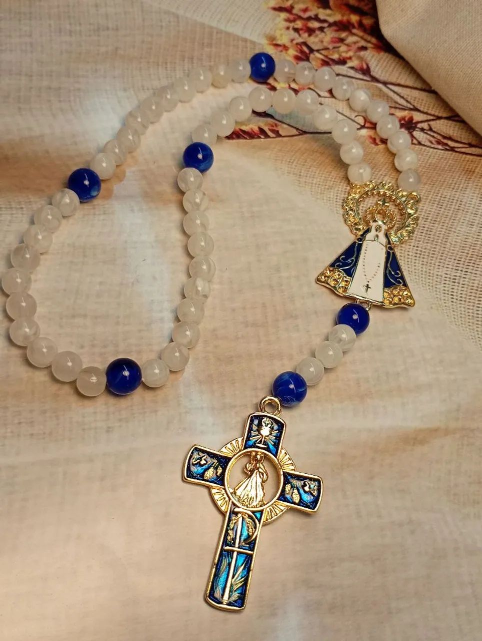 Faço terços católicos (partir de 40,00 e , pulceiras 20,00
