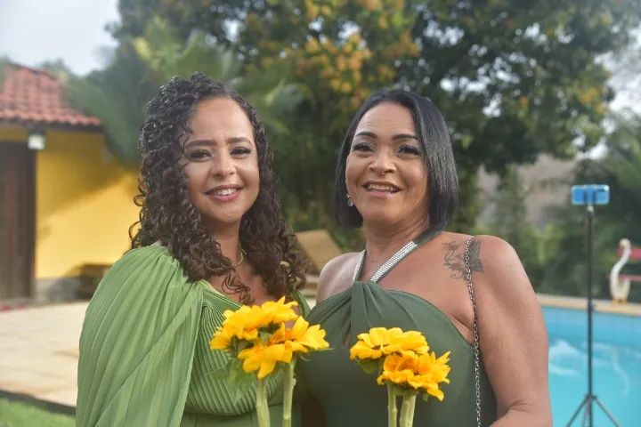 2 vestidos de casamento verde - Foto 3