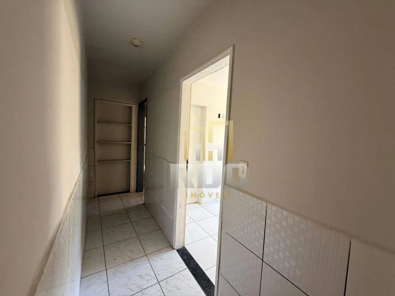 Espaço para locação no Centro de Rio das Ostras, 8 salas espaçosas! - Foto 4