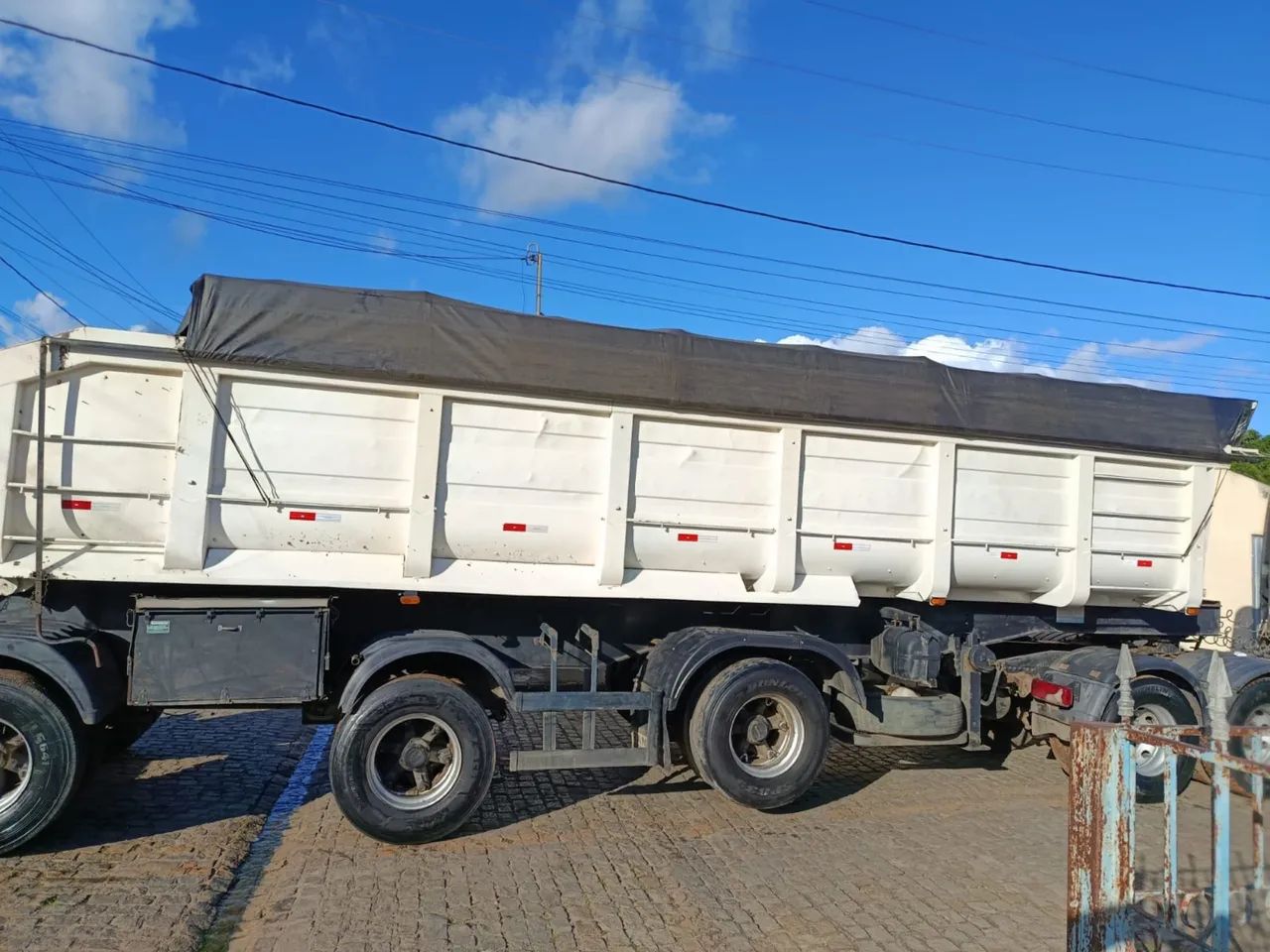 Vendo carreta basculante Vanderleia 2014  - Foto 2