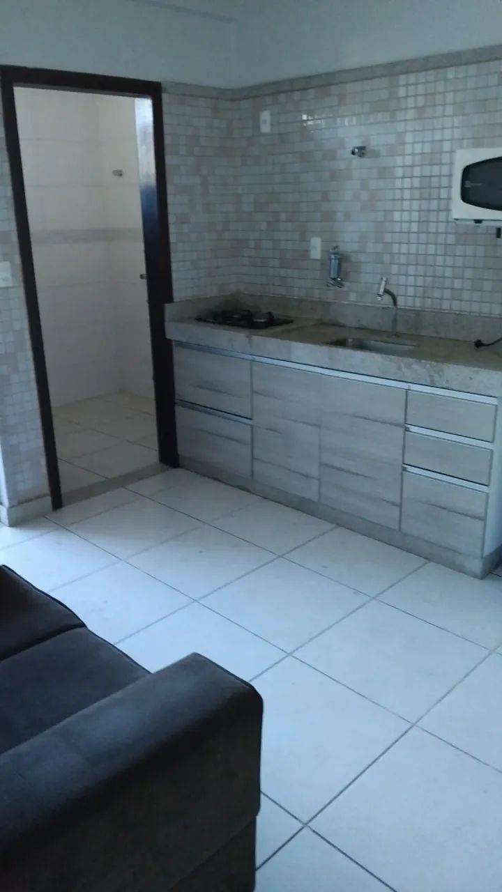 Kitinet mobiliada com ar condicionado - Foto 3